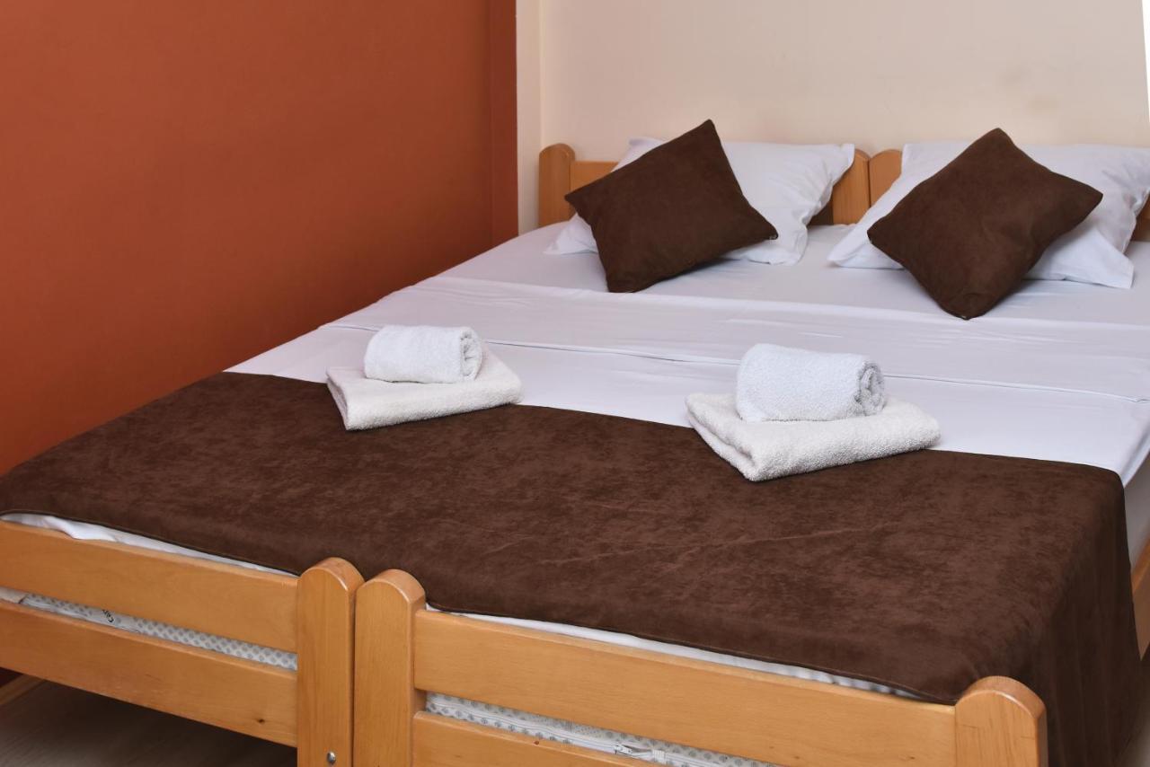 Guest House Villa Mir Крагуевац Экстерьер фото